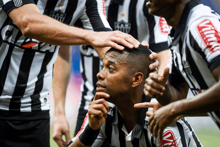 Robinho: jogador teve contrato suspenso com o Santos (Pedro Vilela/Getty Images)