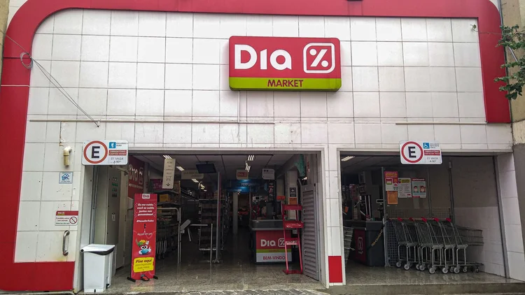 Dia: Cade autoriza compra de rede de supermercados por fundo ligado a Tanure (Gabriel Correa/Exame)
