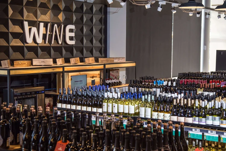 Loja da Wine em São Paulo tem desconto no aniversário da cidade (Wine/Divulgação)