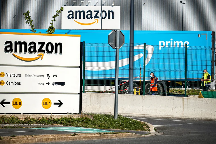 Centro de distribuição da Amazon na França: no país, depósitos estão fechados até 25 de abril em meio a pressão dos sindicatos (Pascal Rossignol/Reuters)