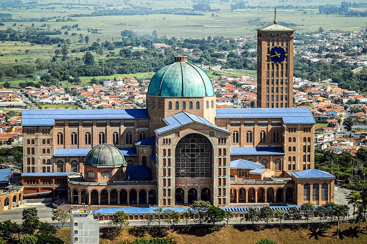 Basílica de Aparecida.
 (Valter Campanato/Agência Brasil)