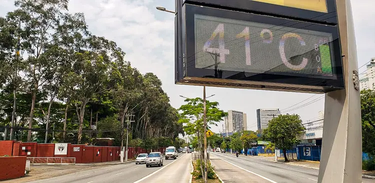 Termômetro em São Paulo: A legislação trabalhista estabelece limites de exposição ao frio e ao calor, conforme a atividade, o tempo de exposição e o tipo de vestimenta utilizada pelo trabalhador (Jorge Araujo/Fotos Públicas)