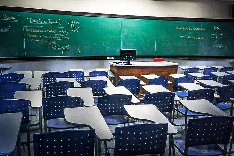 Escolas: salas de aula ficaram vazias em 2020 (Amanda Perobelli/Reuters)