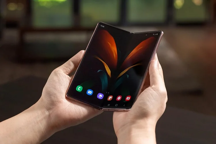 Galaxy Z Fold 2: aparelho foi lançado recentemente pela Samsung (Samsung/Divulgação)