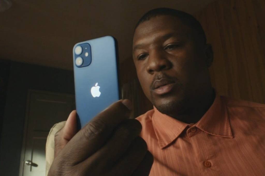 Com iPhone 12, Apple posiciona smartphone como seu videogame portátil