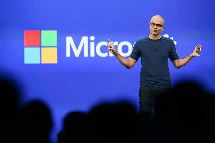 Microsoft: empresa comandada por Satya Nadella aposta no mercado de computação em nuvem para manter crescimento (Justin Sullivan/Getty Images)