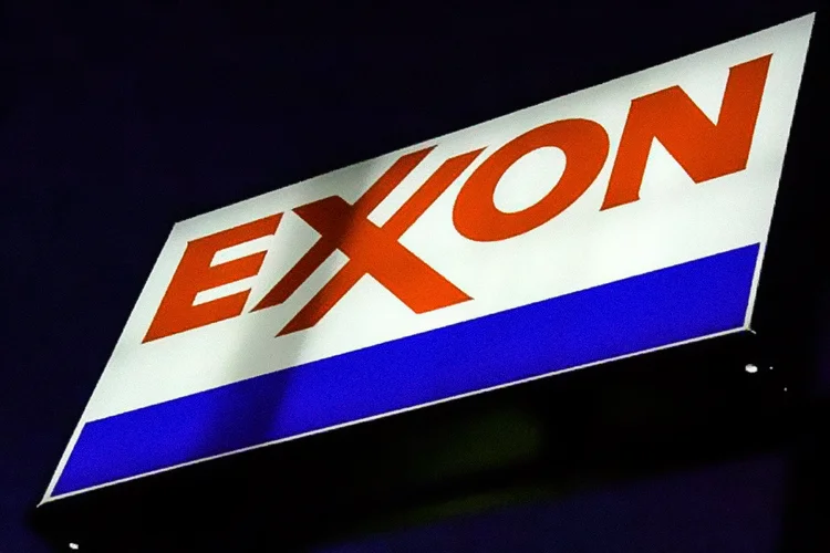 Exxon: petroleira perde dois diretores por pressão de investidores (Divulgação/Divulgação)