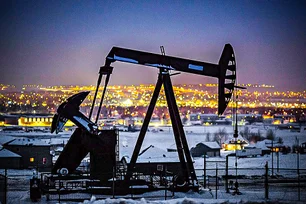 Imagem referente à matéria: China defende compras de petróleo russo e chama de 'intimidação' pressões de Trump