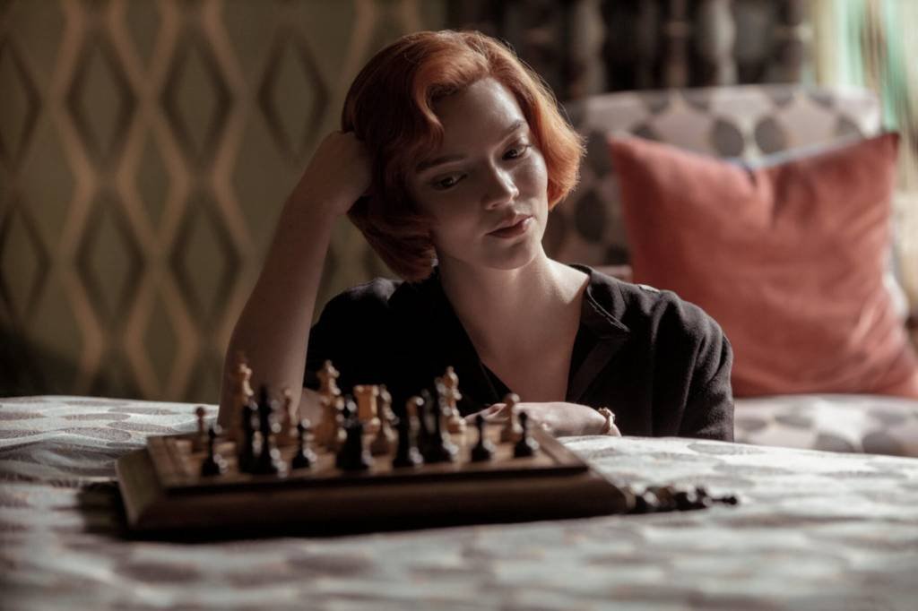 Na Netflix, série O gambito da rainha revela custo da genialidade