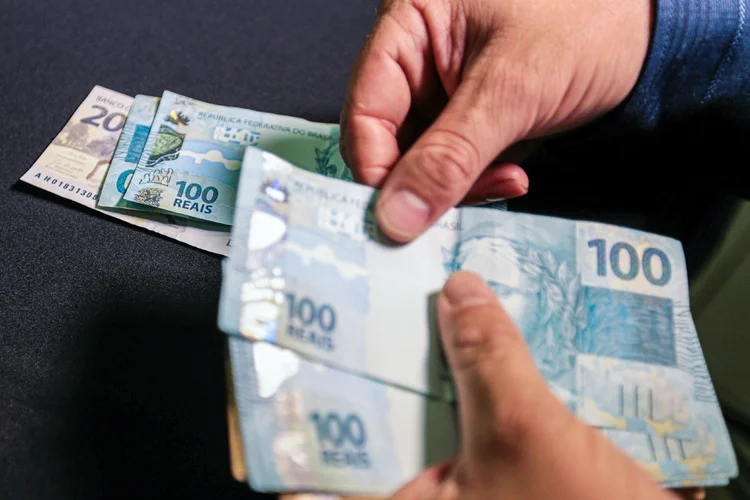Brasileiros poderão conferir os valores a receber em plataforma exclusiva (Marcello Casal Jr/Divulgação)