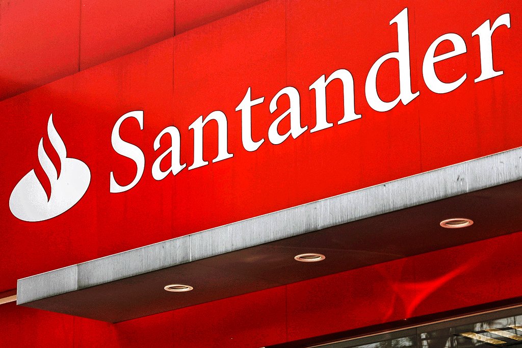 Santander: o banco está contratando para agências (Edgard Garrido/Reuters)