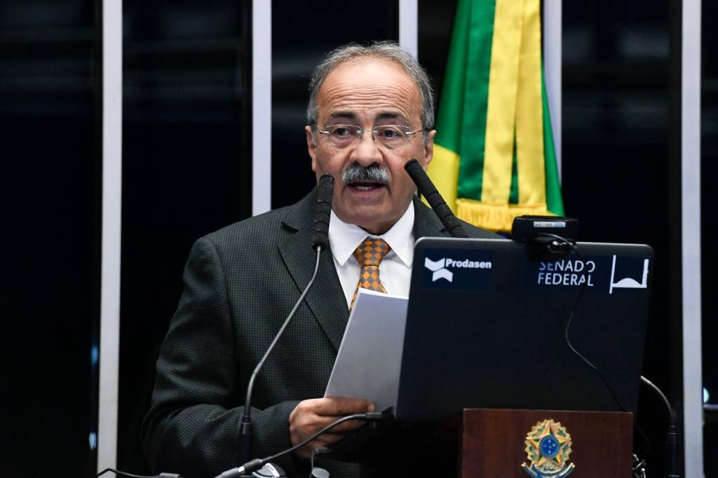 Senador Chico Rodrigues (DEM-RR) foi denunciado por ter sido flagrado com volume de dinheiro em espécie durante operação da Polícia Federal (Edilson Rodrigues/Agência Senado)