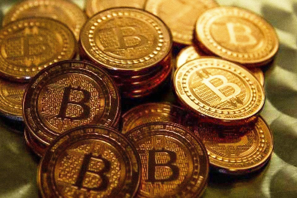 Bitcoin: a mais valiosa entre as criptomoedas (AFP/Karen Bleier)