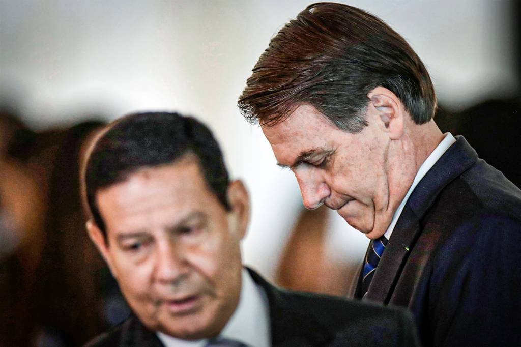 Mourão; Bolsonaro (Ueslei Marcelino/Reuters)