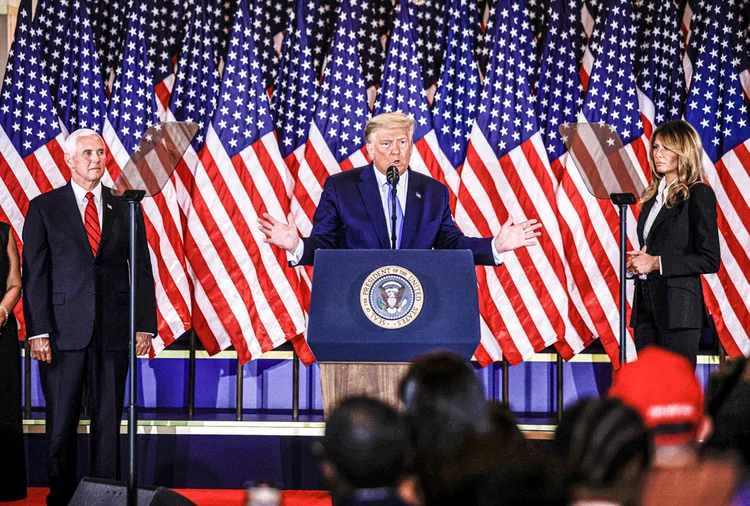 Donald Trump: declarações do presidente no decorrer da madrugada tiveram propagação interrompida no Twitter (Carlos Barria/Reuters)