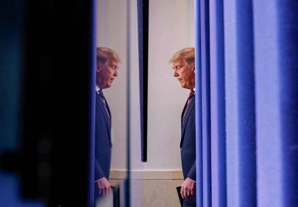 Trump ainda pode criar obstáculos em últimos dias na presidência