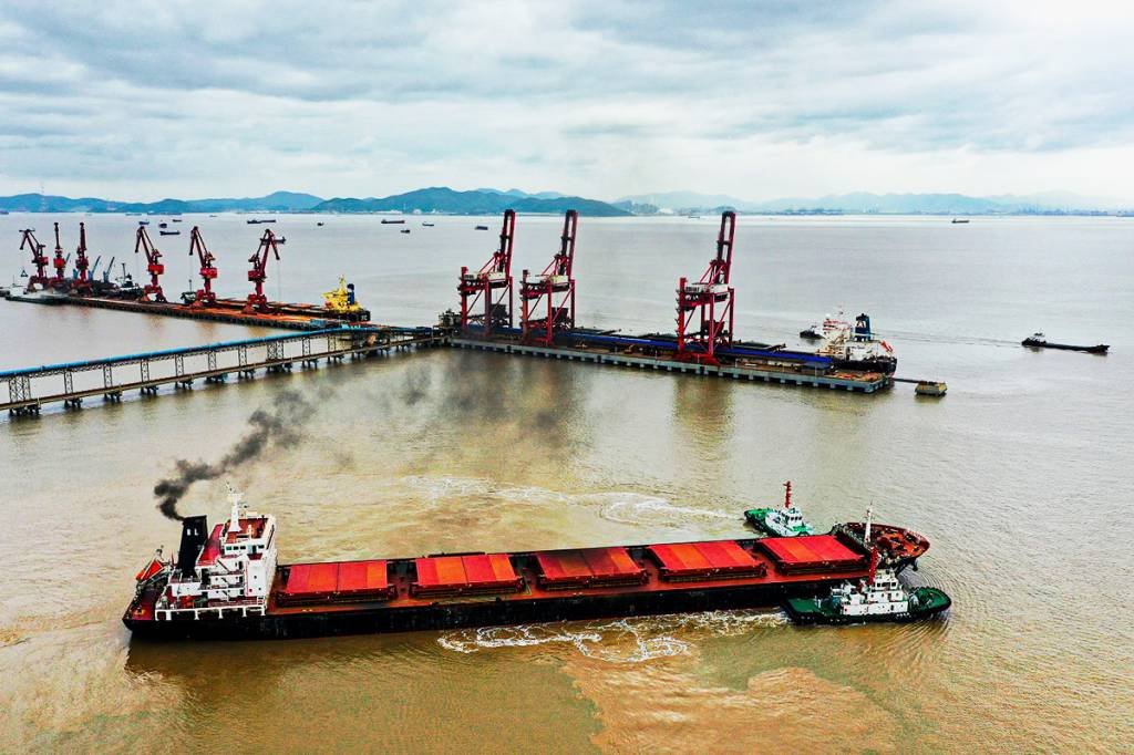 Vale e porto chinês selam acordo de US$651 mi em minério de ferro