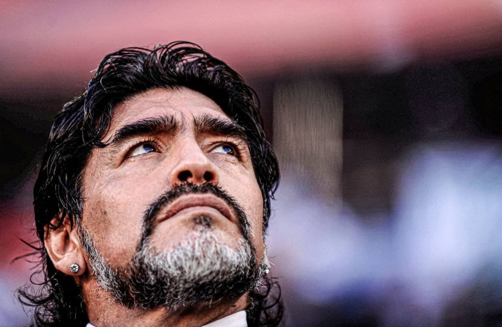 O mais belo gol de Maradona foi um ato político