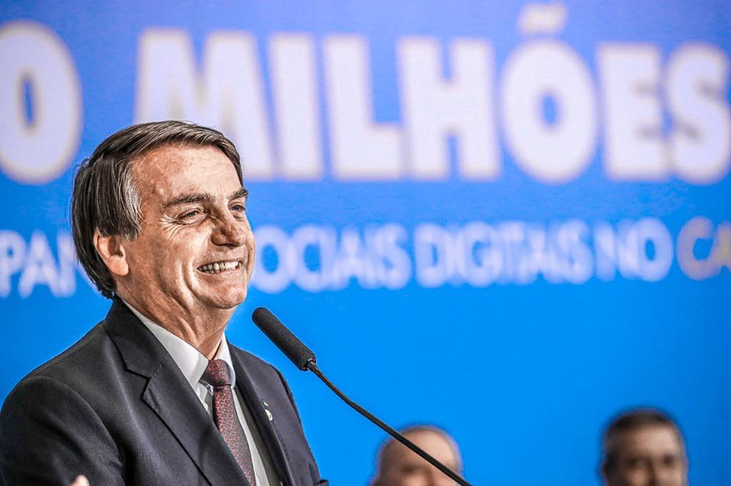 EXAME/IDEIA: aprovação do presidente Bolsonaro segue estável em 38%