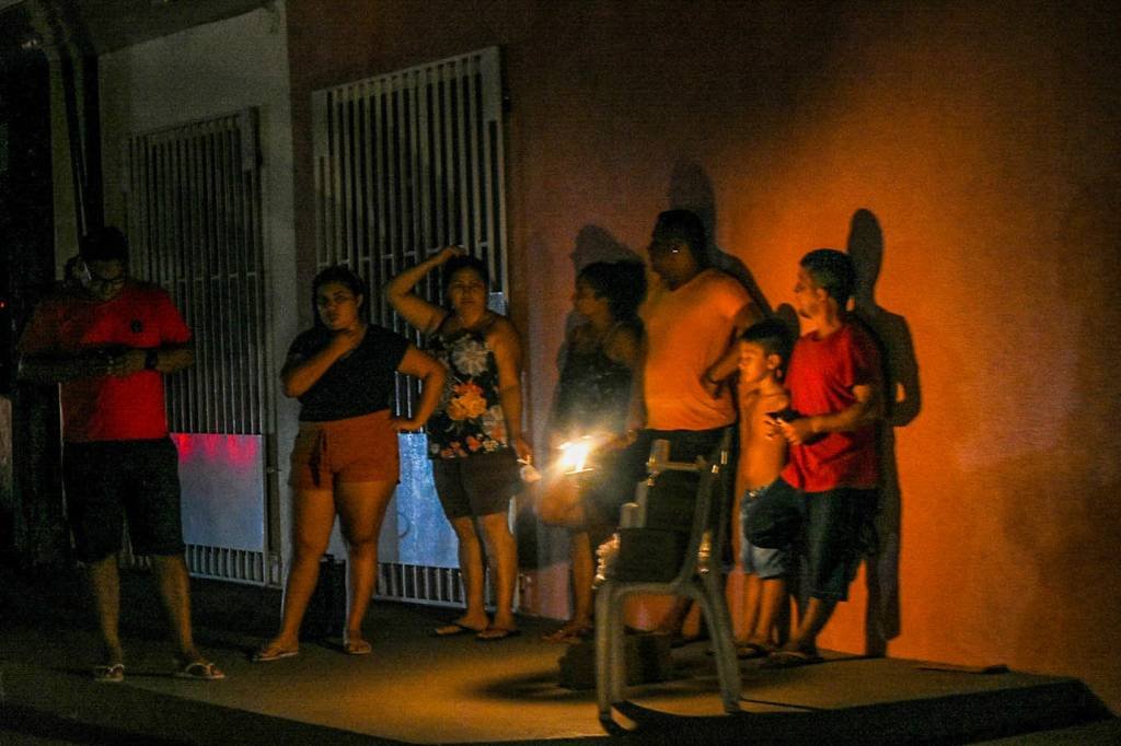 Um mês após apagão, zona norte de Macapá volta a ficar sem luz