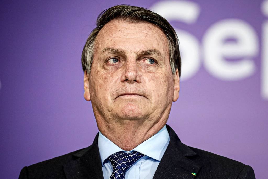 Bolsonaro perde apoio nas capitais durante o período eleitoral, diz Ibope