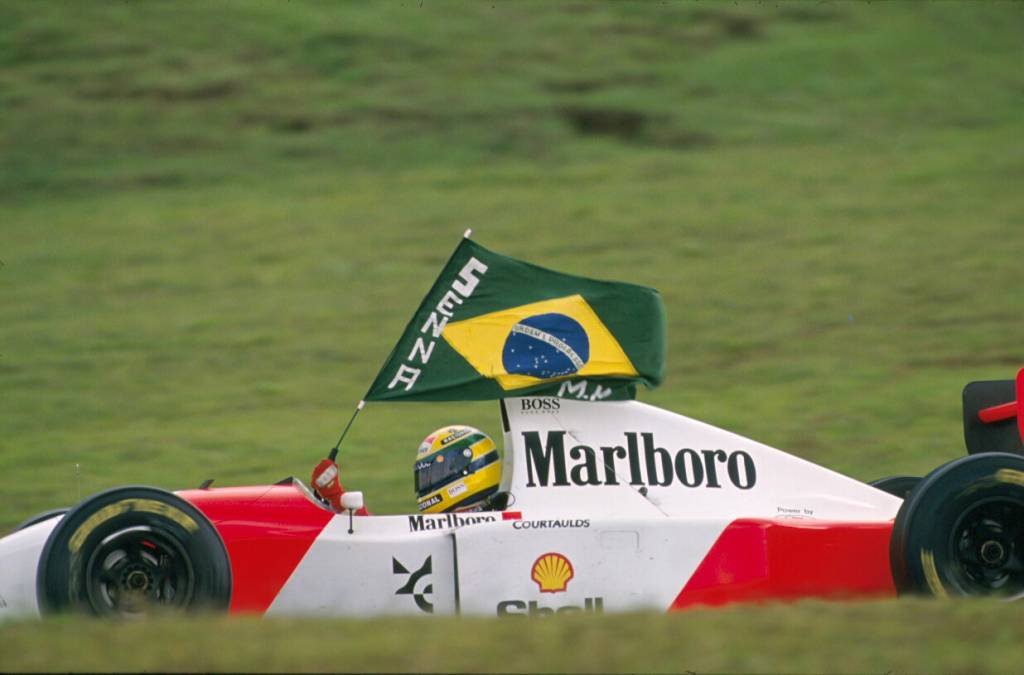 São Paulo ganha loja que expõe itens originais de Ayrton Senna
