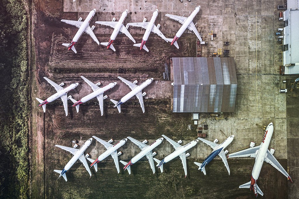 Pilotos ‘aterrados’ inundam recrutadores com currículos