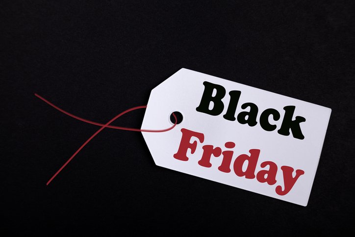 As vendas nas lojas físicas devem aumentar 18% na Black Friday (Getty Image/Getty Images)