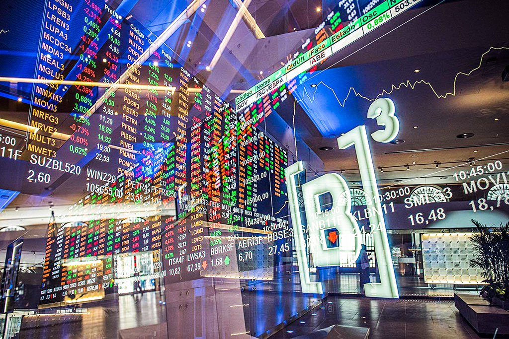 B3 dobra número de contas; veja onde investir em 2021