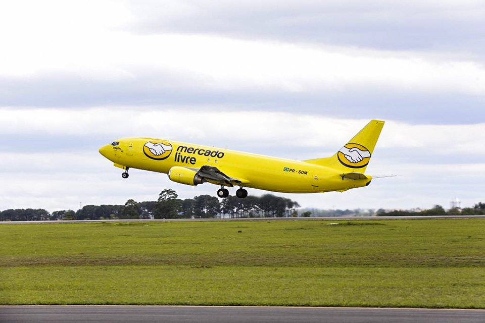 Mercado Livre agora tem frota própria de aviões no Brasil