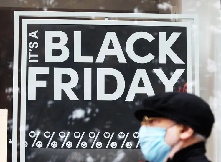 Black Friday: evento é oportunidade de garantir bons negócios, mas é preciso estar atento para golpes (SOPA Images / Colaborador/Getty Images)