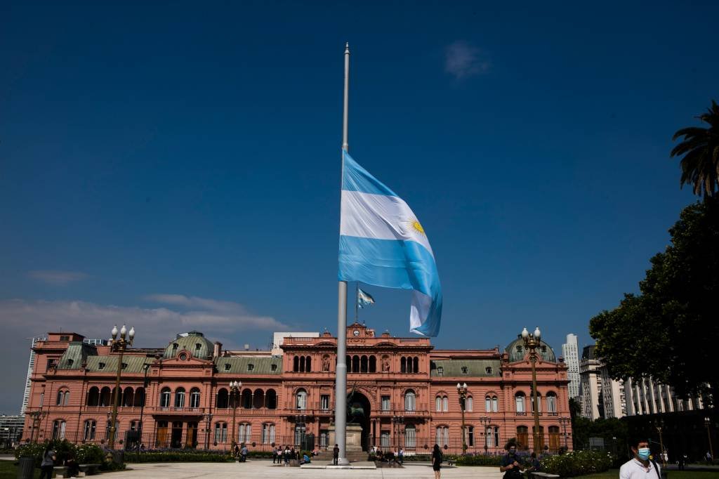 Argentina cria imposto sobre grandes fortunas (Getty Images/Ricardo Ceppi)