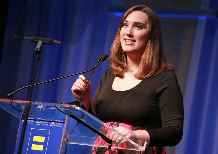 Sarah McBride: com vitória, ela se torna a pessoa abertamente trans com maior cargo público nos EUA (Rich Fury/Getty Images for Human Rights Campaign/Getty Images)