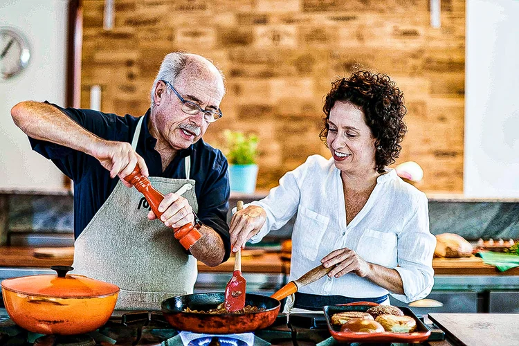 István e Titi Wessel: aposta em alimentos plant based  (Angelo Dal Bo/Divulgação)