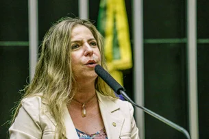 Deputada do PT está em flotilha interceptada por Israel em Gaza; Motta aciona chanceler por apoio