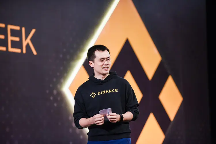 CEO e fundador da Binance, Changpeng Zhao, disse que se sente mais seguro após aquisição do Twitter por Elon Musk (Binance/Divulgação)
