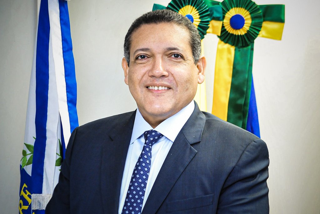 Kassio Nunes Marques toma posse como ministro do STF