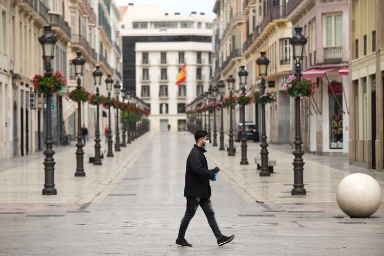 Espanha: número de casos aumentou em 10.829, para 3,1 milhões na quarta-feira (Daniel Perez Garcia-Santos/Getty Images)