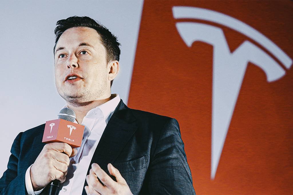 Elon Musk, CEO da Tesla: montadora de carros elétricos pode repensar estratégia de uso de bitcoin (Nora Tam/South China Morning Post/Getty Images)