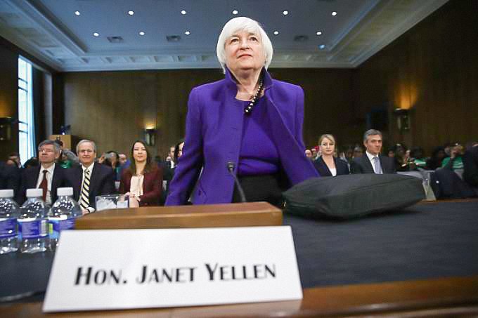 Janet Yellen, secretária do Tesouro nos Estados Unidos: pacotes bilionários do governo geram preocupação com inflação e dívida pública (Win McNamee/Getty Images)