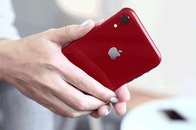 Geekonomy Drops: Apple omitiu hack em 128 milhões de iPhones