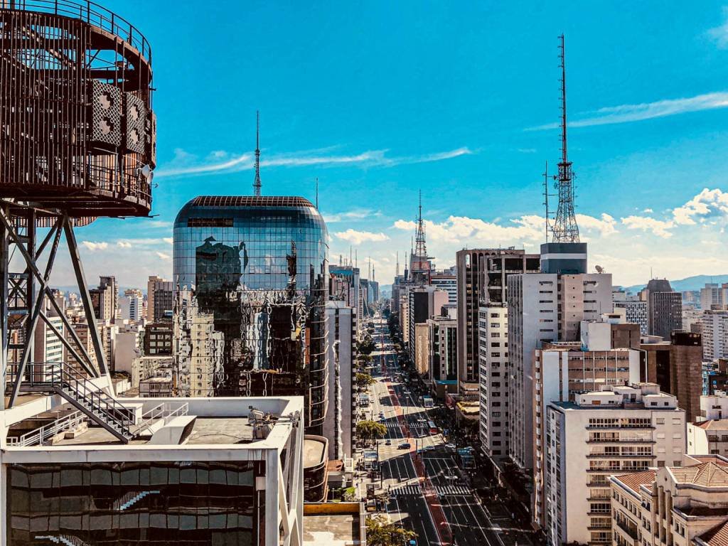 São Paulo além dos negócios: é só dar um play e conhecer as marcas