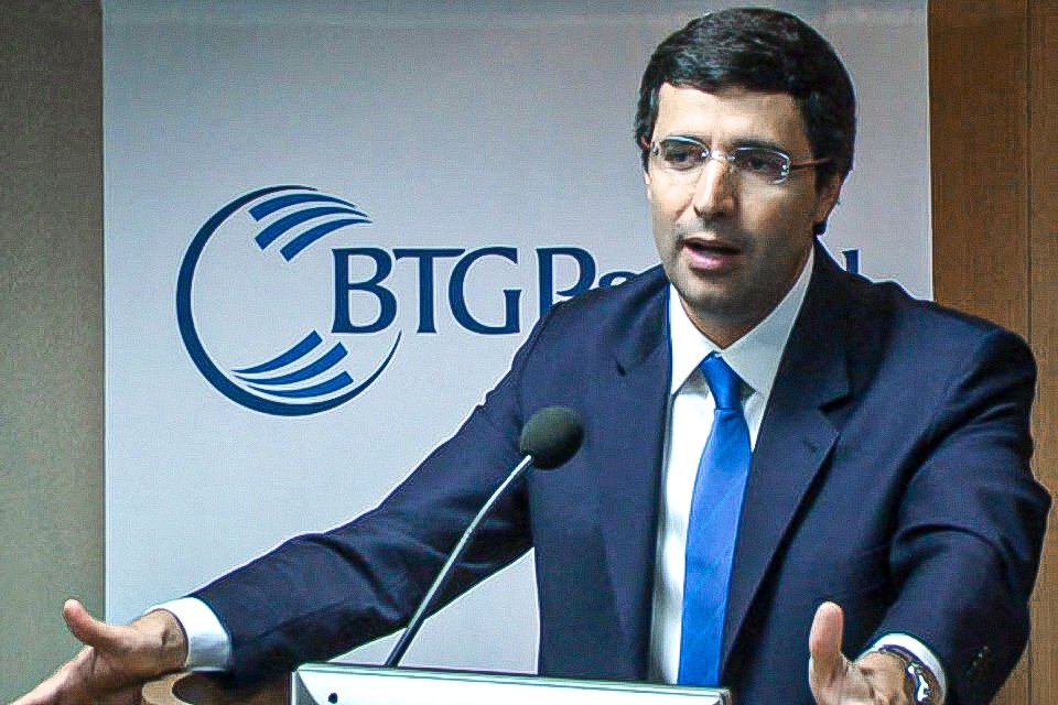 Esteves: Ibovespa pode bater 150 mil pontos com vacina contra coronavírus