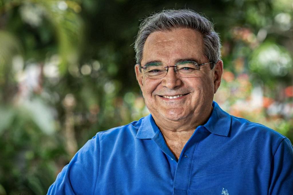 Com ampla vantagem, Álvaro Dias é reeleito prefeito de Natal em 1º turno |  Exame