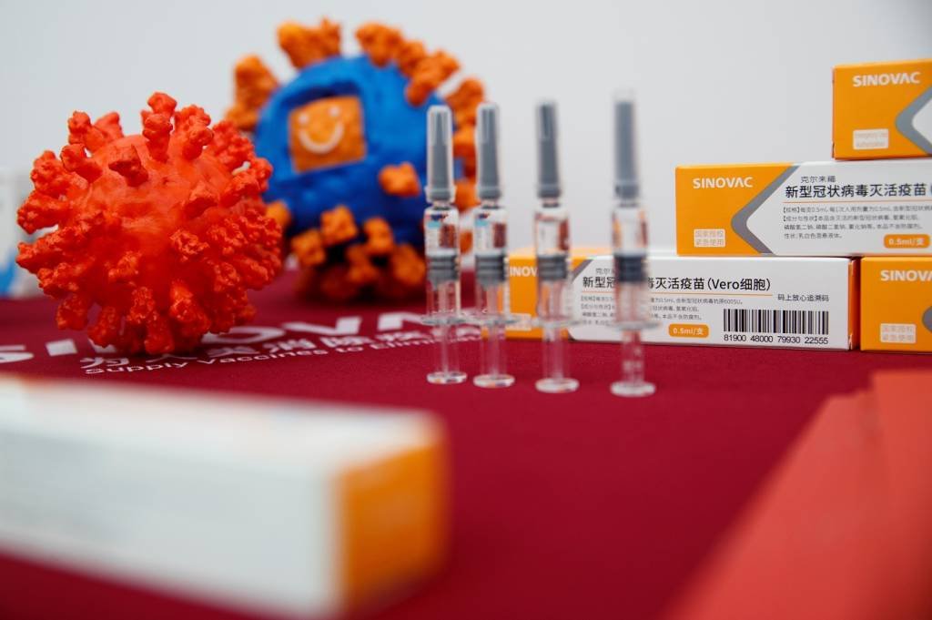 Butantan vai pedir registro final ao invés do emergencial da vacina