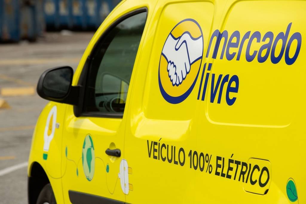 Mercado Livre vai financiar entregadores para compra de veículos elétricos no Brasil