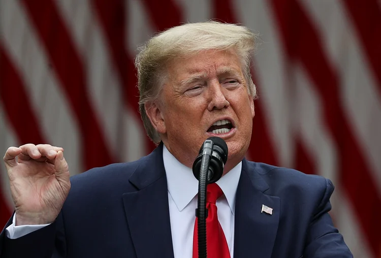 Trump pressiona seu vice, Mike Pence, para bloquear nomeação de Biden à presidência (Jonathan Ernst/Reuters)