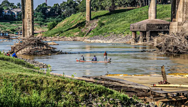 Período de estiagem no rio Acre, em Rio Branco  (Sérgio Vale/Amazônia Real/Divulgação)