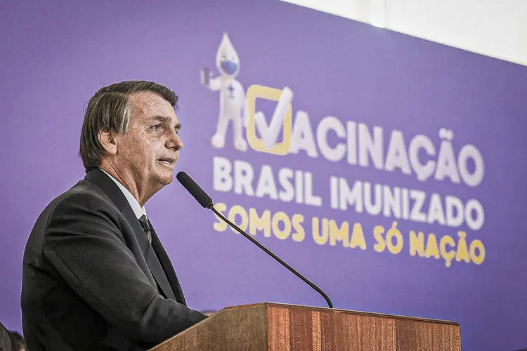 Bolsonaro: "A grande força que todos nós mostramos agora é união para buscar solução de algo que nos aflige há meses" (Isac Nóbrega/Flickr)