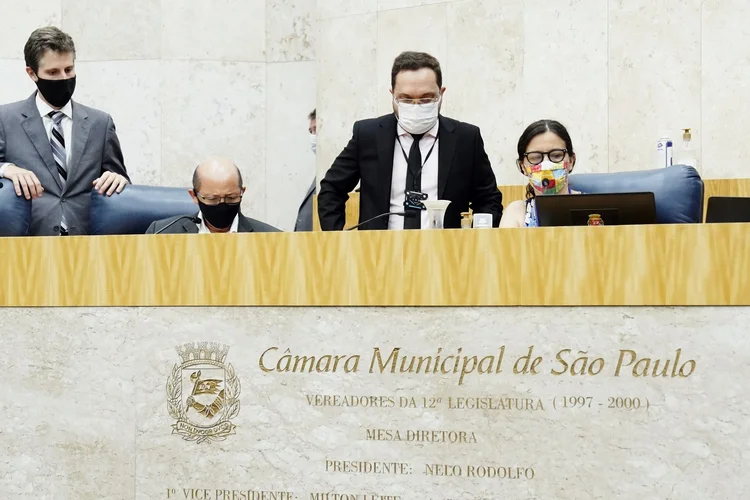 SP: o salário do prefeito era visto como uma trava que impedia algumas categorias do funcionalismo público de receberem salários acima dos R$ 24,1 mil (Afonso Braga/Flickr)